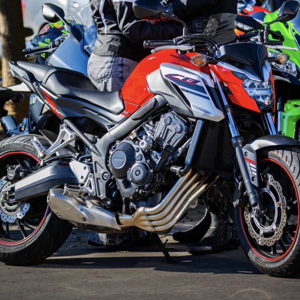 AÇÃO CB650 